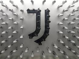 Juventus logo png juventus, or juve, is an icon of european football. Yuventus Predstavil Novyj Logotip Kluba Reakciya Bolelshikov Chempionat