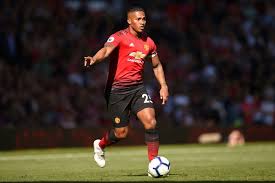4 born 4 august 1985), is an ecuadorian professional footballer who plays for l.d.u. Antonio Valencia Hangs Up His Boots