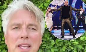 The show saw the return of world and olympic champions, torvill and dean, as trainers of the celebrity skaters. Nszdl4yvfr3nom