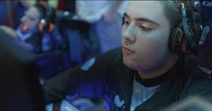 Hydr4, el gamer que convirtió la furia de su padre en un negocio y hoy  ambos facturan en dólares