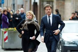 Het inleidend statement van vicepremier kajsa ollongren na de ministerraad. Ollongren De Schijnwerpers Heb Ik Nooit Opgezocht Ew