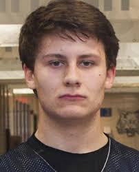 Scoring champ Trey Newsham, rebound king Adam Wohlscheid win Bay County  Leaders titles