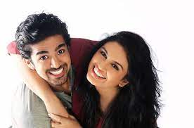 The showstoppers were none other than huma qureshi and her brother saqib saleem. Siblings Huma Qureshi Saqib Saleem To Set Up A Joint Production House Desimartini