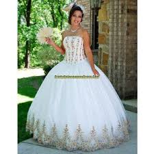 White With Gold With Jacket Quinceanera Dress White And Gold Quinceanera Dresses 300 White Quinceanera Dresses Pretty Quinceanera Dresses Quinceanera Dresses