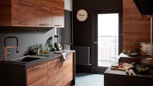 Fitted wood kitchen dechora composition b&q have a huge range of home and garden ,kitchens, bathrooms, bedrooms, paint, power tools, lighting and many more. B Q Sale The Best Bathroom Kitchen Garden And Homeware Deals Real Homes