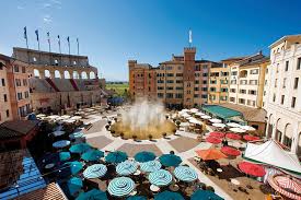 Euer ausflug in den europapark rust beinhaltet ein tagesticket für zwei personen und eine übernachtung im hotel. Europa Park Hotels Room Reservation