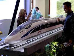Public bank menawarkan pinjaman kepada pelanggan untuk membeli rumah, kereta, dan public bank mempunyai pelbagai pakej pinjaman peribadi yang direka khas untuk memenuhi salah satu kelebihan utama pilihan pinjaman peribadi ini adalah tawaran tempoh yang lama sehingga 10 tahun. Kcic Bakal Ajukan Pencairan Pinjaman Proyek Kereta Cepat Tahap 2 Bisnis Liputan6 Com