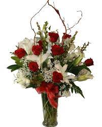 This local chandler florist delivers flowers throughout the city and its surrounding areas. Chandler Florist Flower Delivery By Flowers By Renee S Flower Shop