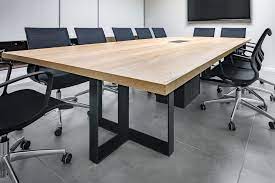 Pin De Space It En Meeting Table Mobiliario Oficina Sala De Reuniones Mesa De Juntas