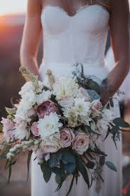Make your own bridal bouquet & other wedding florals by watching our free how to videos. 20 Stunning Fall Wedding Flower Bouquets For Autumn Brides Elegantweddinginvites Com Blog