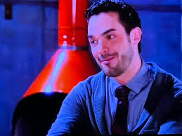 I like Lucas and Leticia, they look good together. Hope this ship will sail 