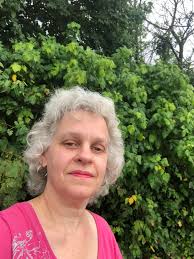 How does one get anything done!! 🤷‍♀️