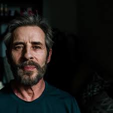 We're proud to have Tracy Mann as one of the facilitators of our  Fall/Winter 200hr Yoga He has since seen many of Calgary's yoga teachers  through their journey to teaching yoga. You