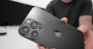 The iphone 13 pro max will be launch in the market with great specifications, camera quality, battery life, screen resolutions, designs & much more. Apple Iphone 13 Pro Max Price In India August 2021 Release Date Specs 91mobiles Com