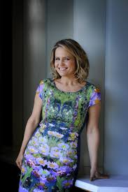 Shaynna blaze is an actress and producer, known for selling houses australia (2008), the fort and deadline design with shaynna blaze (2016). Take 5 With Shaynna Blaze The Interiors Addict
