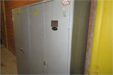 Ein feststehender montagetisch eignet sich besonders gut in einem werkraum oder in einer werkstatt. Used Workshop Equipment Equipment Hammerle