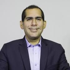 Análisis y Opinión