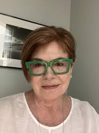 Can a player use 3 jokers as 3 of a kind for MahJongg?