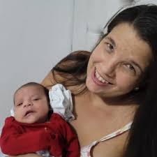 Trabalhos de babá em Rio das Ostras Negociável/hora