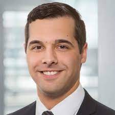 Aktiv steuern, statt einfach treiben lassen. Daniel Walser Geschaftskundenberater Baden Wurttembergische Bank Bw Bank Xing