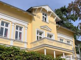 Sassnitz ist ein erholungsort auf der deutschen insel rügen. Ferienwohnung Sassnitz Auf Rugen Mieten Villa Granitz In Gohren