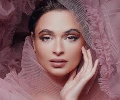 We're so proud of El Paso High School's Mia Navarro for being crowned Teen  Miss Earth USA! 👑🌟 Mia keeps proving that when our students show up  #RightHereRightNow they achieve incredible things!