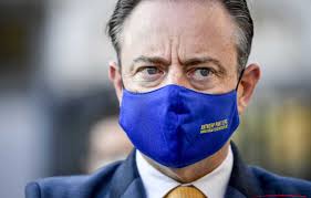 In 60 procent van die gevallen wordt er door ouders en artsen bewust voor gekozen om het leven van de baby te beëindigen of te verkorten. Ouders Neem Jullie Verantwoordelijkheid Op Bart De Wever Maakt Zich Boos Redactie24