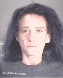 Danielle Harbarger's Instagram, Twitter & Facebook