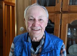 Busier than ever, Forrest can't get the hang of retirement