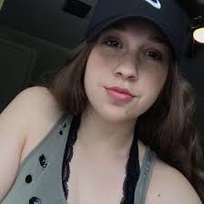 Bailey Bozeman's Instagram, Twitter & Facebook