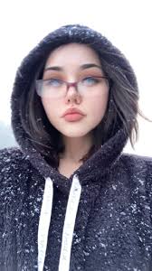 LeighAnne Honeycutt (@naturewitchfreak)