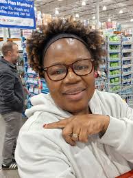 I didn't survive breast cancer to die of stress! As a survivor, I know how  important it is to prioritize our mental health and well-being. Let's take  a deep breath, let go