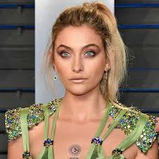 قام الممثل الذي زُعم أنه اختنق باريس جاكسون واتهم زميله في الفيلم ، سيث جرين ، بالاعتداء الجنسي على الأطفال ، بحياته هذا الأسبوع عندما سقط من جسر أريزونا. Paris Jackson Bio ØµØ§ÙÙ Ø§ÙØ«Ø±ÙØ© Ø§ÙØ±Ø§ØªØ¨ Ø§ÙØ³ÙØ§Ø±Ø§Øª Ø§ÙØ´Ø¤ÙÙ ØµØ¯ÙÙÙØ§ ØµØ¯ÙÙØ© Ø§ÙÙØ¸ÙÙØ© ÙØ§ÙÙÙ Ø¬Ø§ÙØ³ÙÙ Ø§ÙØ¬ÙØ§Ø¦Ø² Ø³ÙØ±Ø© Ø´Ø®ØµÙØ©