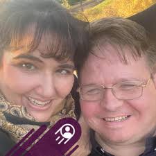 Happy birthday to this hero of a guy! 🎉Alan was the fearless leader of the  boy band that I was so proud to be a part of. He was also the genius