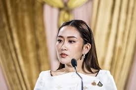 थाई प्रधानमंत्री की 400 मिलियन डॉलर की संपत्ति में लंदन की संपत्तियां और  लग्जरी सामान शामिल - ब्लूमबर्ग