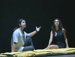 Notre Dame De Paris Le Temps Des Cathédrales Paroles Pin By Bu1516 On Notre Dame De Paris Musicals Concert Notre Dame