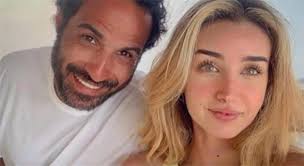 هنا الزاهد قبل وبعد الرجيم. Ø¹Ù„Ù‰ Ø·Ø±ÙŠÙ‚Ø© Ø²ÙˆØ¬Ù‡Ø§ Ù‡Ù†Ø§ Ø§Ù„Ø²Ø§Ù‡Ø¯ ØªÙ‡Ø§Ø¬Ù… ÙƒØ§Ø±Ù‡Ø© Ø£Ø­Ù…Ø¯ ÙÙ‡Ù…ÙŠ Ù„Ù‡Ù„ÙˆØ¨Ù‡