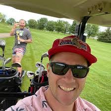 Aaron Heid's Instagram, Twitter & Facebook