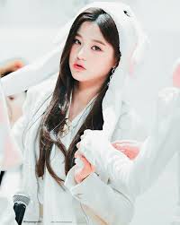 Annyeongz101 She S Still My Babygirl Even Though She S Older Than Me Ahnyujin Kpop Girls Kpop Girl Groups Celebs