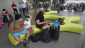Esta semana implementaremos un 'pase de movilidad' que dará mayor libertad a quienes hayan será digital, dinámico y dará mayores niveles de libertad y movilidad a las personas que vivan en comunas el anuncio fue realizado durante la recepción de más de dos millones de vacunas sinovac. Pase De Movilidad Para Vacunados Cuando Estara Disponible Y Donde Se Puede Viajar As Chile