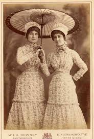 Vintage Victorian Lady Couple Victorian Lady Vintage Portraits Memento Mori Victorian