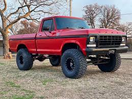 To explain the terminology below, the manufacturer's terms for the bed size and style are those terms used by ford. Old School 1979 Ford F 150 With A 460 Engine Ford Daily Trucks