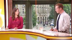 De vertrouwde gezichten van rtl boulevard praten je bij over het gesprek van de dag uit de wereld van entertainment. Izludizfnrhvkm