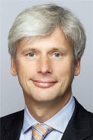 Martin Siebert tritt als Paracelsus-Chef zurück