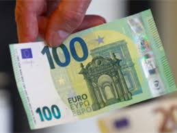 Bu sayfadan canlı euro kuru değişikliklerini grafik üzerinden takip edebilir, aynı zamanda hesaplama ve çeviri işlemlerini yapabilirsiniz. Euro Euro S Global Usage Rises As Geopolitics Stokes Dollar Nerves The Economic Times