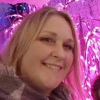 Laura Meli's Instagram, Twitter & Facebook