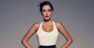 Pelinakil 21.526 views8 year ago. Pelin Akil Kendisini Sevmeyen Anti Fanini Sosyal Medyada Ifsaladi Kimdir Nereli Magazin Haberler