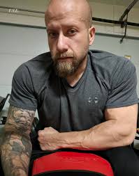 YOU OR YOUR EXCUSES… Motivation is a spark. Discipline is the fuel. Because  real life doesn't care about your mood. Work gets heavy. The days get long.  Stress shows up. And that