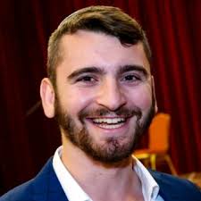 To all the young healthcare leaders out there: KEEP IT UP💪 You wake up  every day with unmatched motivation to reshape the future of healthcare.  Watching seasoned healthcare veterans listen…