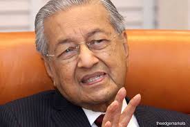Born 10 july 1925) is a malaysian politician, statesman, author and doctor who served as the 4th and 7th prime minister of malaysia from july 1981 to october 2003 and again from may 2018 to march 2020. Dr M Refrains From Commenting On Johor Sultan But Calls Tmj Stupid The Edge Markets